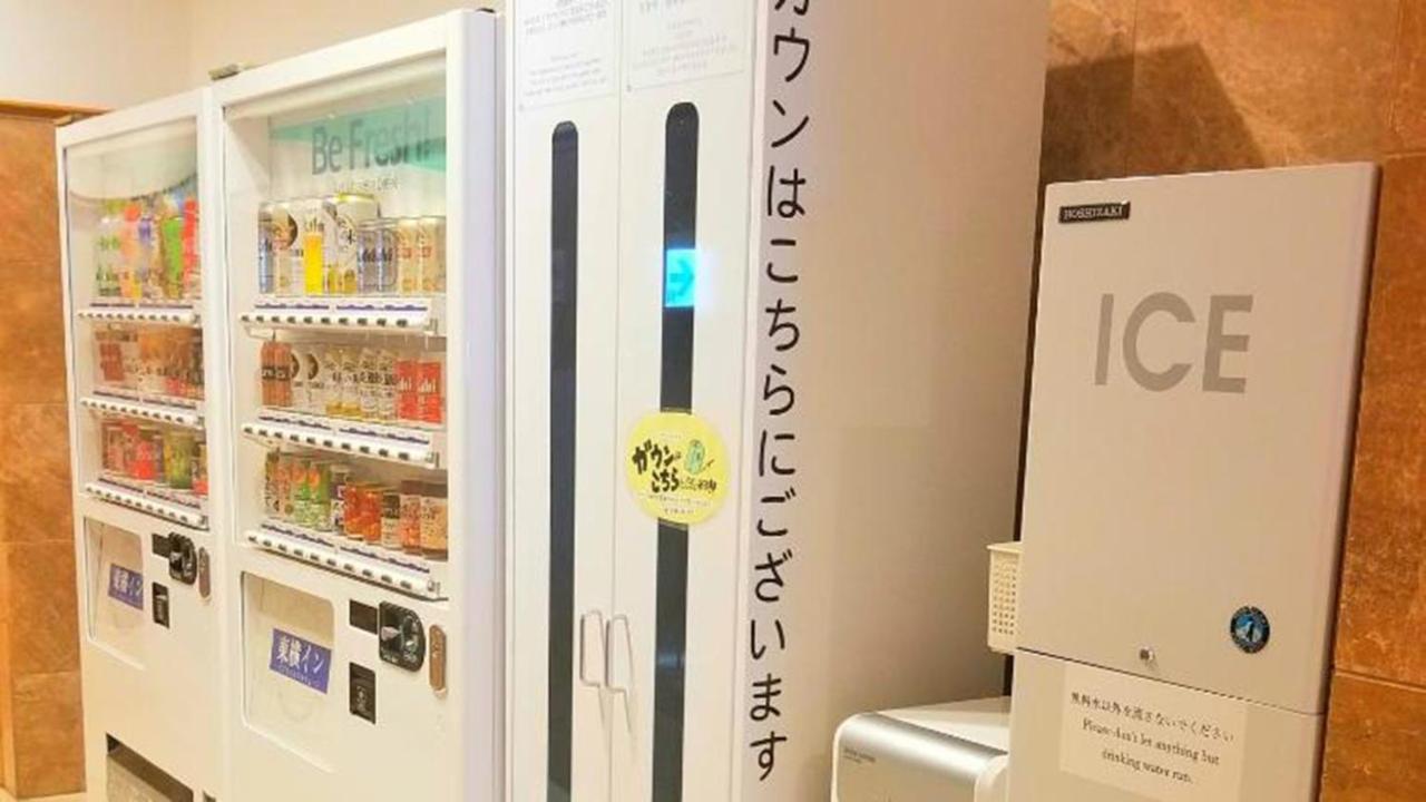 Toyoko Inn Shin-Osaka Chuo-Guchi Shinkan Bagian luar foto