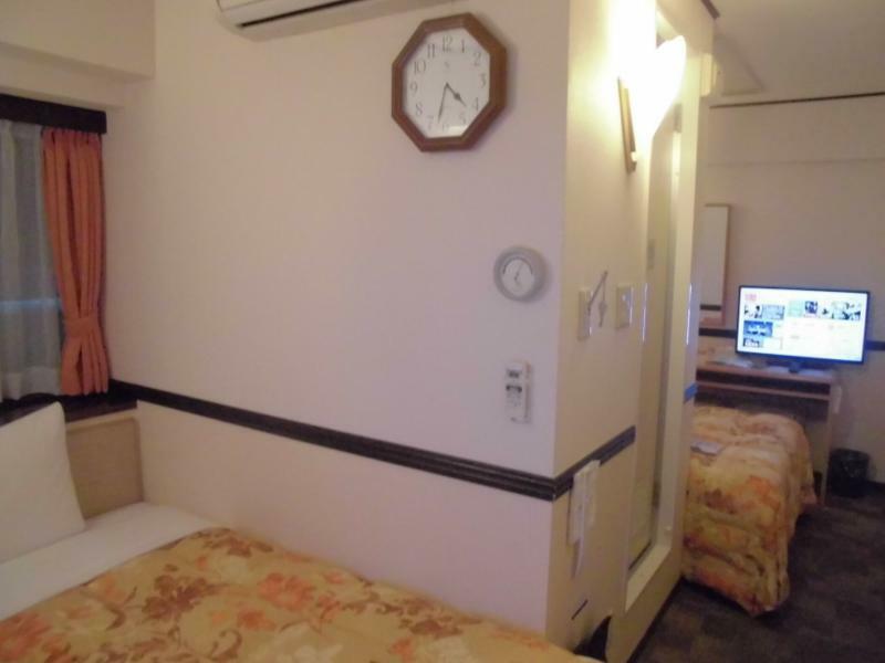 Toyoko Inn Shin-Osaka Chuo-Guchi Shinkan Bagian luar foto