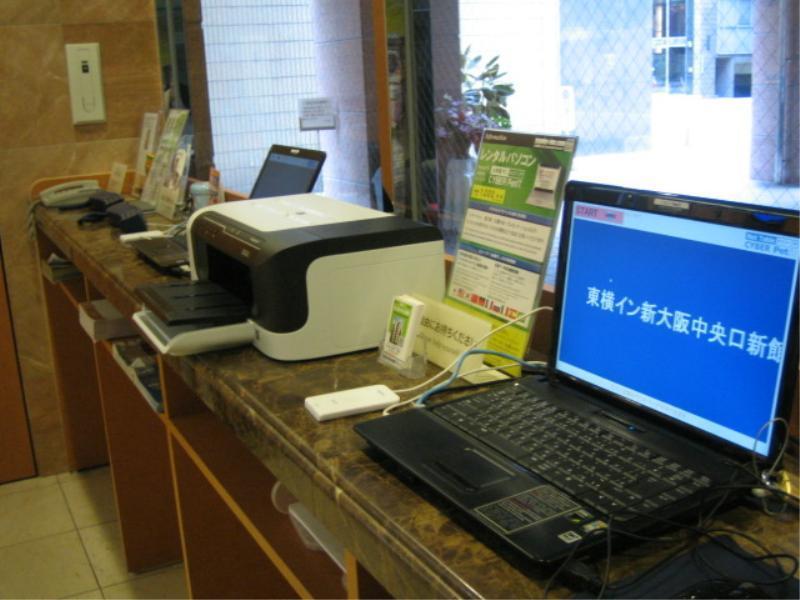 Toyoko Inn Shin-Osaka Chuo-Guchi Shinkan Bagian luar foto